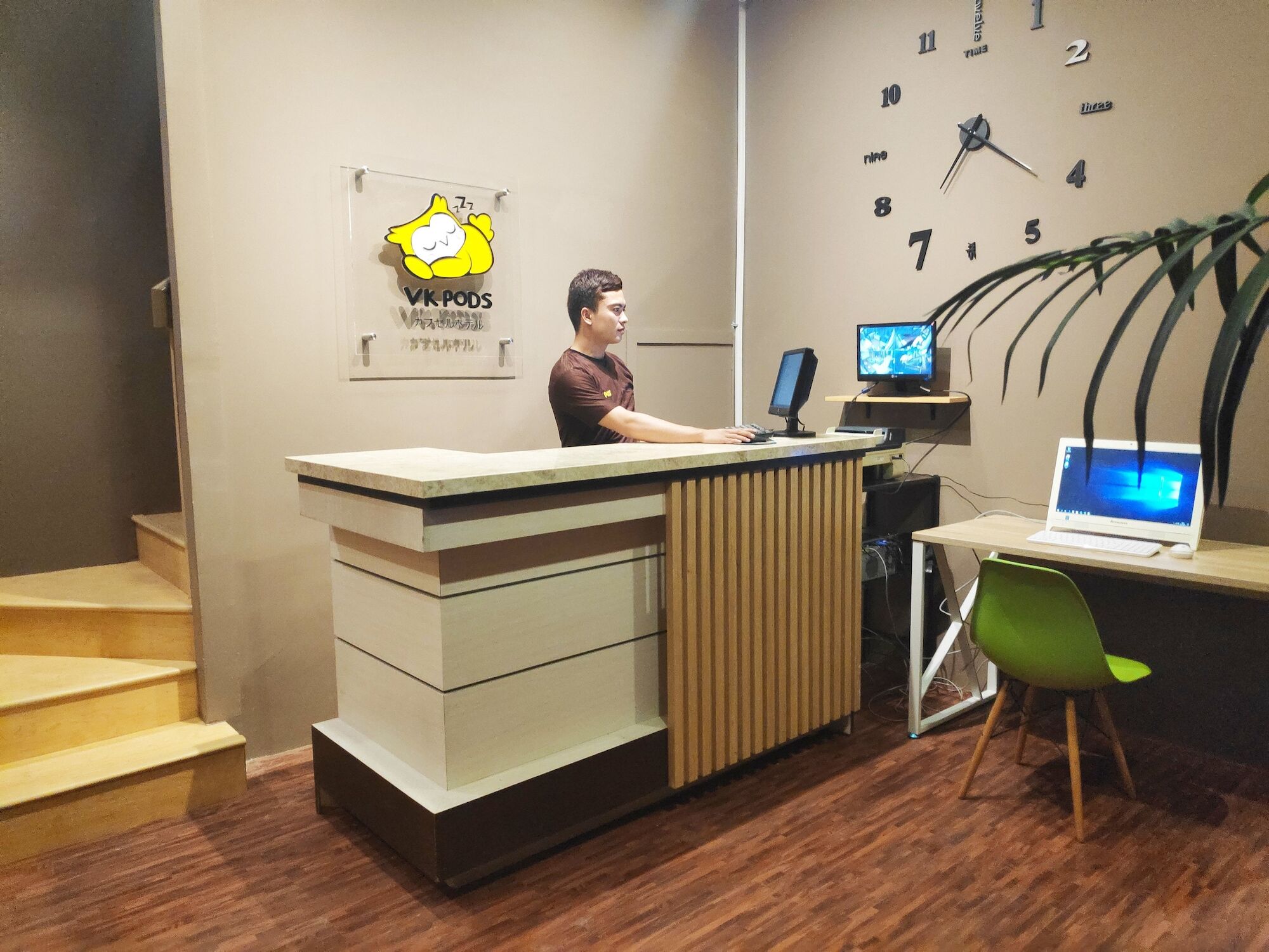 Vk Pods Jakarta - Hostel Exteriör bild